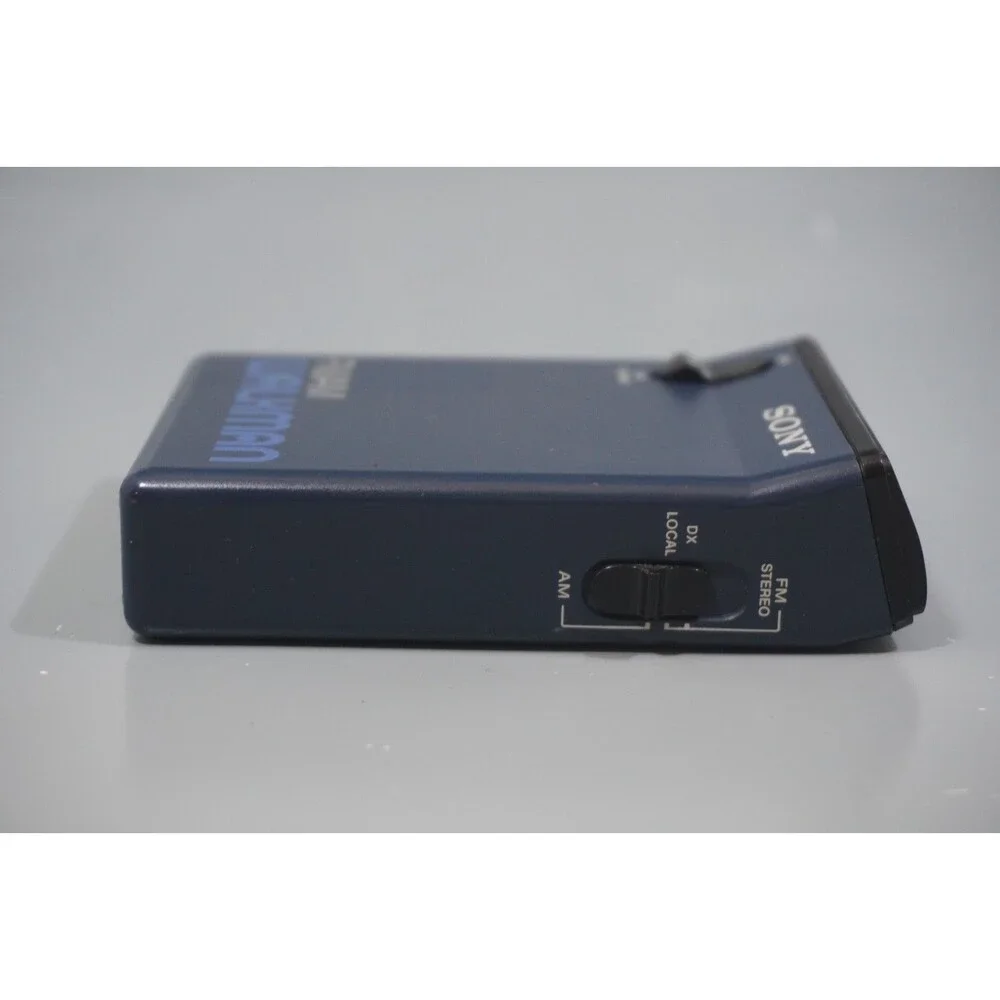 Sony FM/AM Radio Walkman SRF-33W Dark Blue Tested & Working